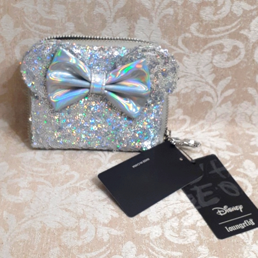 Loungefly Disney Minnie Mouse White Holographic Sequin Zip around Wallet